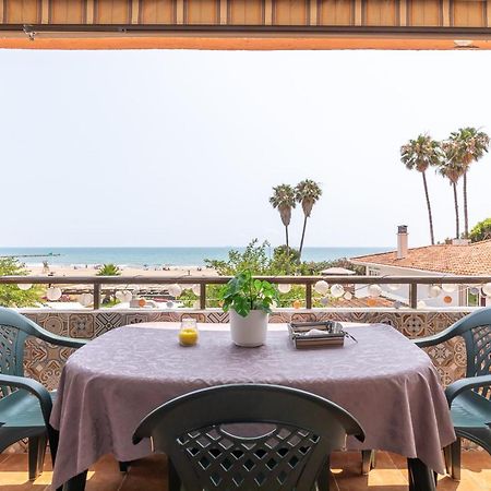 Isola Beachside Apartment Valencia Exterior foto