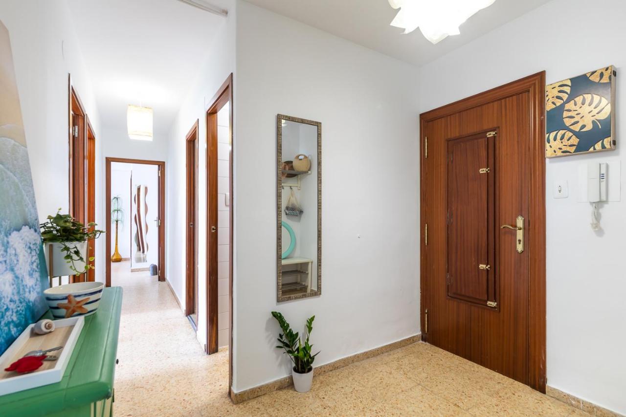 Isola Beachside Apartment Valencia Exterior foto