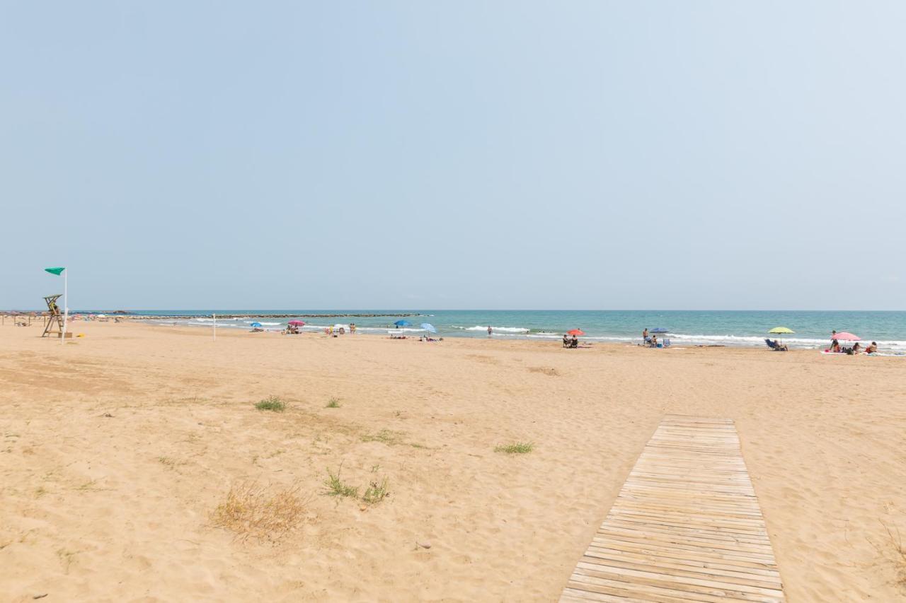 Isola Beachside Apartment Valencia Exterior foto